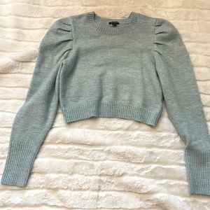 puffy sleeved sweater